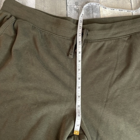 CHAMPION Men’s‎ olive green sweatpants w/ pockets and drawstring waist. XXL. EUC - Picture 5 of 11